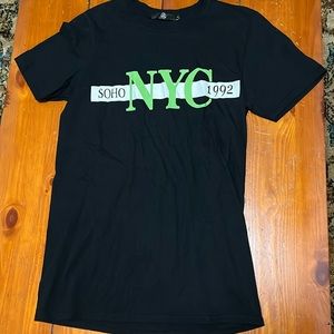 Misguided Tops | NYC Black & Green Short Sleeve Top